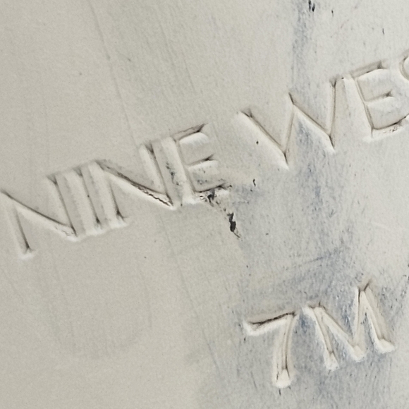 Nine West PRUCE Nude Tan Beige Leather Block Heel Sandals Size 7M - Picture 7 of 9